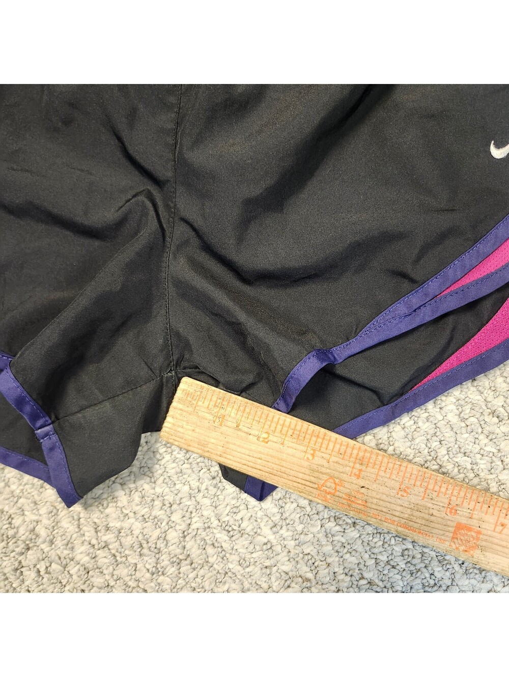 Nike Shorts Black Red Purple Dri Fit Elastic Waist Women’s Size Large - Picture 3 of 8
